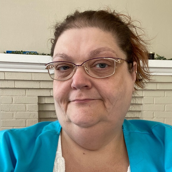 Meet your Posher, Rachelle - Picture 3 of 3